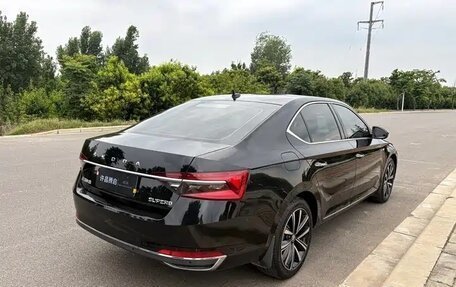 Skoda Superb III рестайлинг, 2024 год, 2 940 000 рублей, 6 фотография