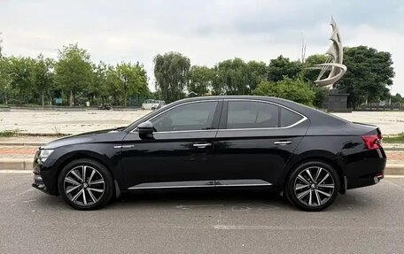 Skoda Superb III рестайлинг, 2024 год, 2 940 000 рублей, 10 фотография