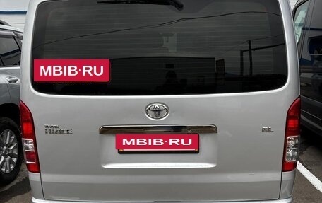 Toyota HiAce H200, 2014 год, 1 749 000 рублей, 3 фотография