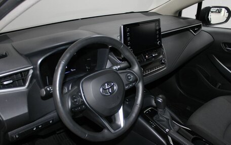 Toyota Corolla, 2019 год, 1 899 900 рублей, 10 фотография