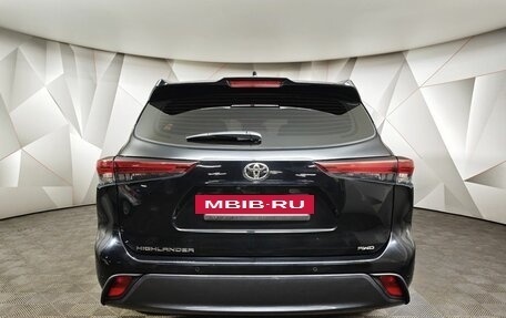 Toyota Highlander, 2023 год, 3 950 000 рублей, 8 фотография