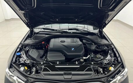 BMW 3 серия, 2023 год, 3 100 000 рублей, 18 фотография