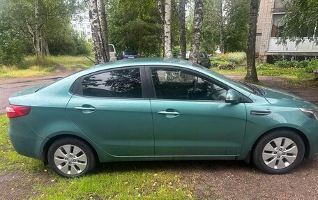 KIA Rio III рестайлинг, 2012 год, 700 000 рублей, 2 фотография