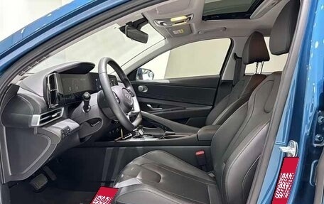 Hyundai Elantra, 2022 год, 1 255 111 рублей, 10 фотография