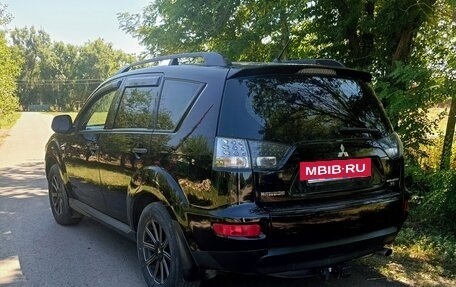 Mitsubishi Outlander III рестайлинг 3, 2011 год, 1 150 000 рублей, 3 фотография
