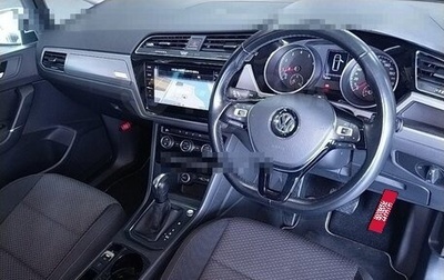 Volkswagen Touran III, 2019 год, 1 670 000 рублей, 1 фотография