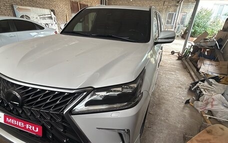 Lexus LX III, 2019 год, 7 800 000 рублей, 1 фотография