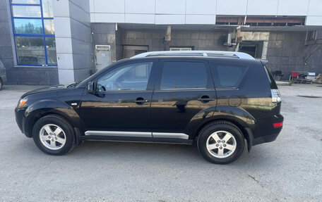 Mitsubishi Outlander III рестайлинг 3, 2007 год, 1 080 000 рублей, 2 фотография
