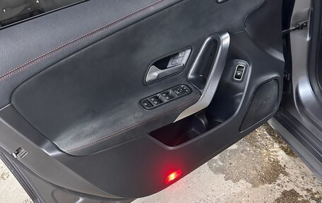 Mercedes-Benz CLA, 2020 год, 3 000 000 рублей, 11 фотография