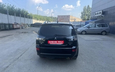 Mitsubishi Outlander III рестайлинг 3, 2007 год, 1 080 000 рублей, 3 фотография