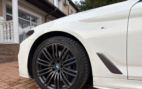 BMW 5 серия, 2019 год, 4 500 000 рублей, 14 фотография