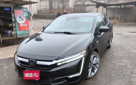 Honda Clarity, 2020 год, 1 870 000 рублей, 2 фотография