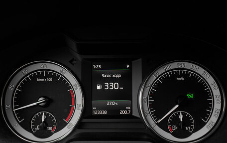 Skoda Octavia, 2017 год, 1 685 000 рублей, 15 фотография