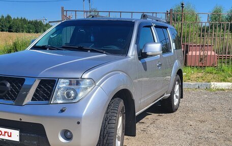 Nissan Pathfinder, 2008 год, 1 000 000 рублей, 1 фотография