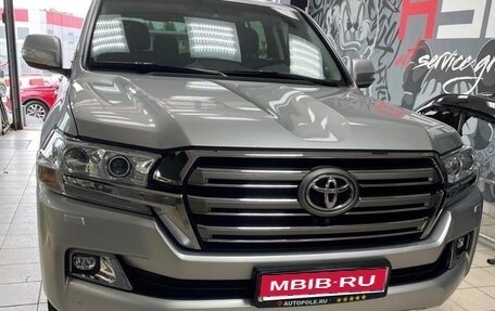 Toyota Land Cruiser 200, 2018 год, 10 300 рублей, 1 фотография