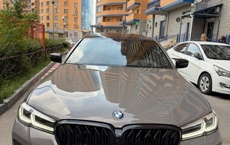 BMW 5 серия, 2021 год, 4 900 000 рублей, 1 фотография