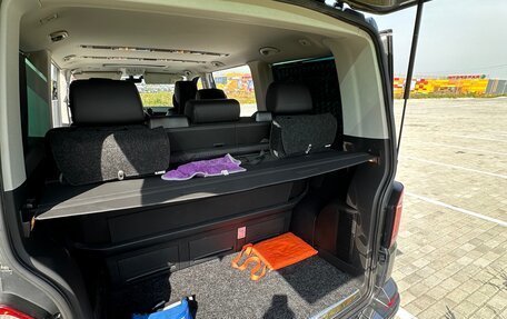 Volkswagen Multivan T6 рестайлинг, 2019 год, 4 300 000 рублей, 12 фотография