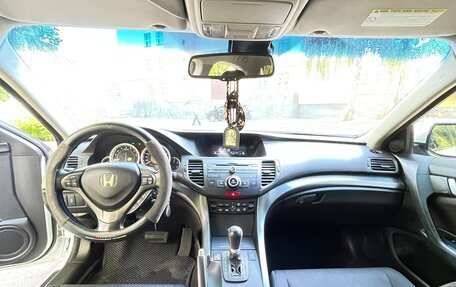 Honda Accord VIII рестайлинг, 2012 год, 1 350 000 рублей, 9 фотография