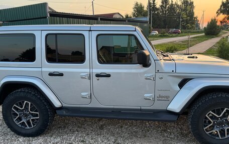 Jeep Wrangler, 2023 год, 7 100 000 рублей, 4 фотография