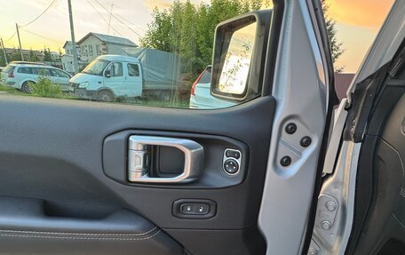 Jeep Wrangler, 2023 год, 7 100 000 рублей, 12 фотография