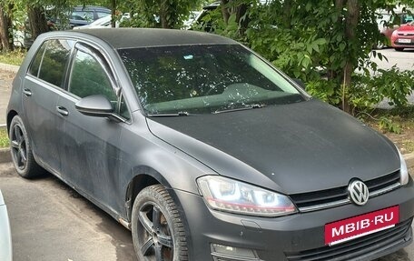Volkswagen Golf VII, 2013 год, 700 000 рублей, 3 фотография