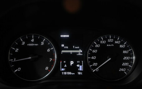 Mitsubishi Outlander III рестайлинг 3, 2019 год, 2 099 000 рублей, 14 фотография