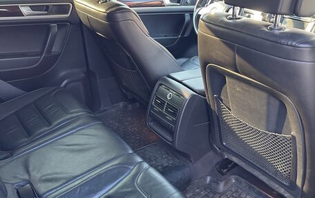 Volkswagen Touareg III, 2015 год, 3 300 000 рублей, 12 фотография