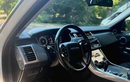 Land Rover Range Rover Sport II, 2018 год, 5 300 000 рублей, 9 фотография