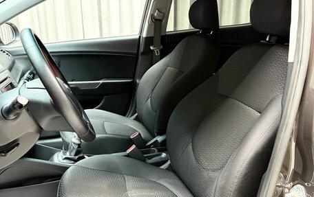 KIA Rio III рестайлинг, 2015 год, 1 129 000 рублей, 26 фотография
