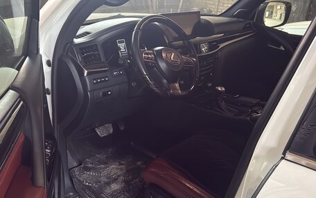 Lexus LX III, 2019 год, 7 800 000 рублей, 2 фотография