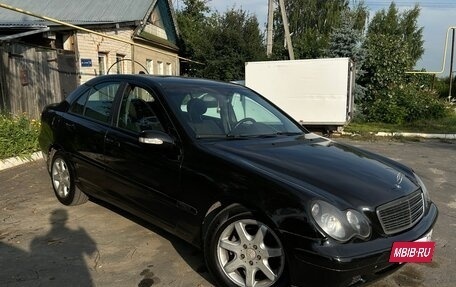 Mercedes-Benz C-Класс, 2002 год, 670 000 рублей, 3 фотография