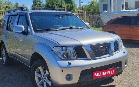 Nissan Pathfinder, 2008 год, 1 000 000 рублей, 2 фотография