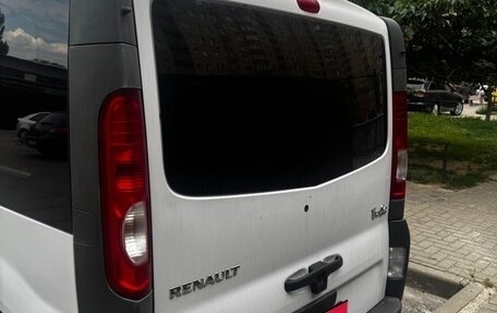 Renault Trafic, 2014 год, 1 850 000 рублей, 4 фотография