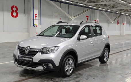 Renault Sandero II рестайлинг, 2019 год, 1 360 000 рублей, 5 фотография