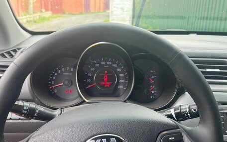 KIA Rio III рестайлинг, 2015 год, 10 070 000 рублей, 3 фотография