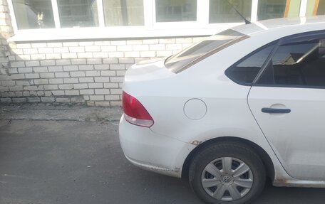 Volkswagen Polo VI (EU Market), 2010 год, 200 000 рублей, 3 фотография