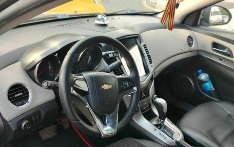 Chevrolet Cruze II, 2012 год, 830 000 рублей, 3 фотография