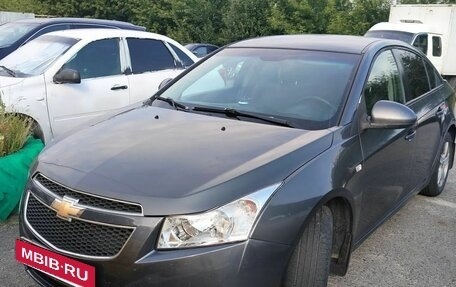 Chevrolet Cruze II, 2012 год, 830 000 рублей, 2 фотография