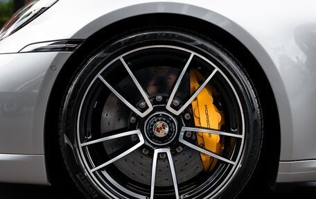 Porsche 911, 2021 год, 21 000 000 рублей, 6 фотография