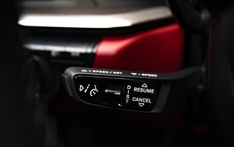 Porsche 911, 2021 год, 21 000 000 рублей, 34 фотография