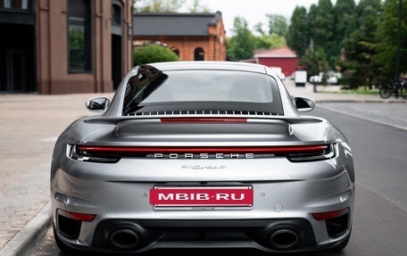 Porsche 911, 2021 год, 21 000 000 рублей, 12 фотография