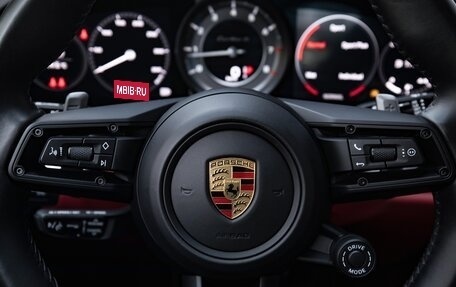 Porsche 911, 2021 год, 21 000 000 рублей, 33 фотография