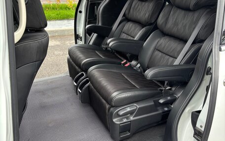 Honda Odyssey IV, 2018 год, 2 530 000 рублей, 18 фотография