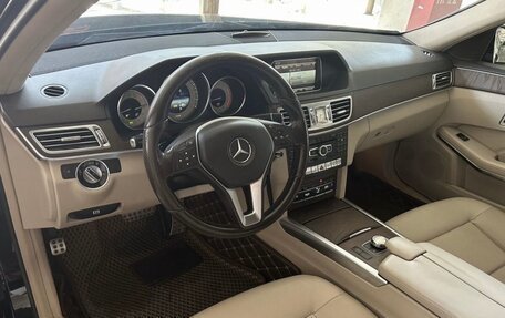 Mercedes-Benz E-Класс, 2013 год, 2 250 000 рублей, 5 фотография
