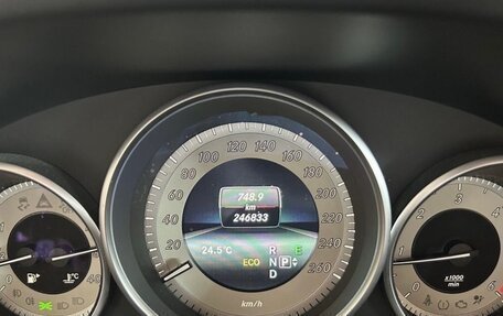 Mercedes-Benz E-Класс, 2013 год, 2 250 000 рублей, 13 фотография