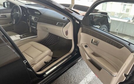 Mercedes-Benz E-Класс, 2013 год, 2 250 000 рублей, 11 фотография