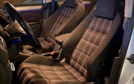 Volkswagen Golf VI, 2011 год, 980 000 рублей, 9 фотография
