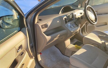 Toyota Raum II, 2003 год, 520 000 рублей, 2 фотография