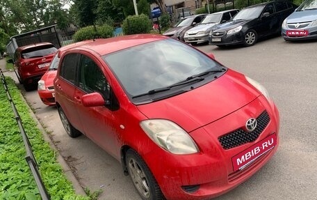Toyota Yaris III рестайлинг, 2007 год, 300 000 рублей, 12 фотография