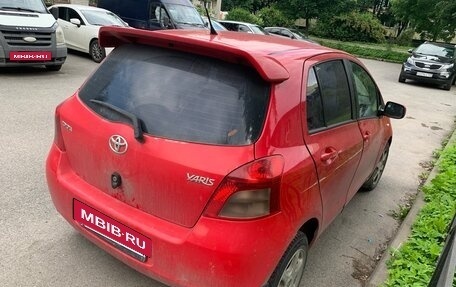 Toyota Yaris III рестайлинг, 2007 год, 300 000 рублей, 13 фотография